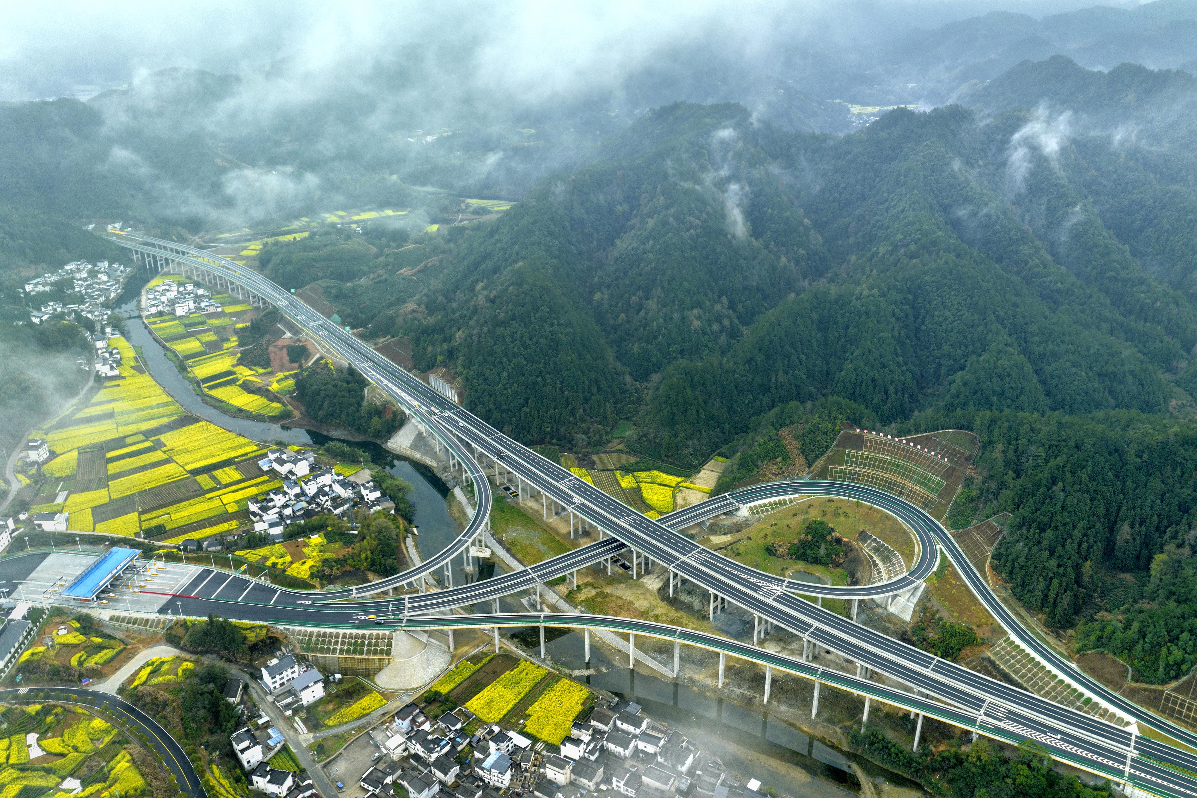 黄千高速.jpg 黄千高速.jpg